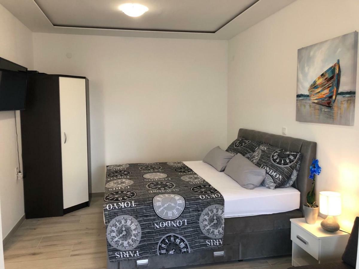 Apartment Jopa Шибеник Екстер'єр фото
