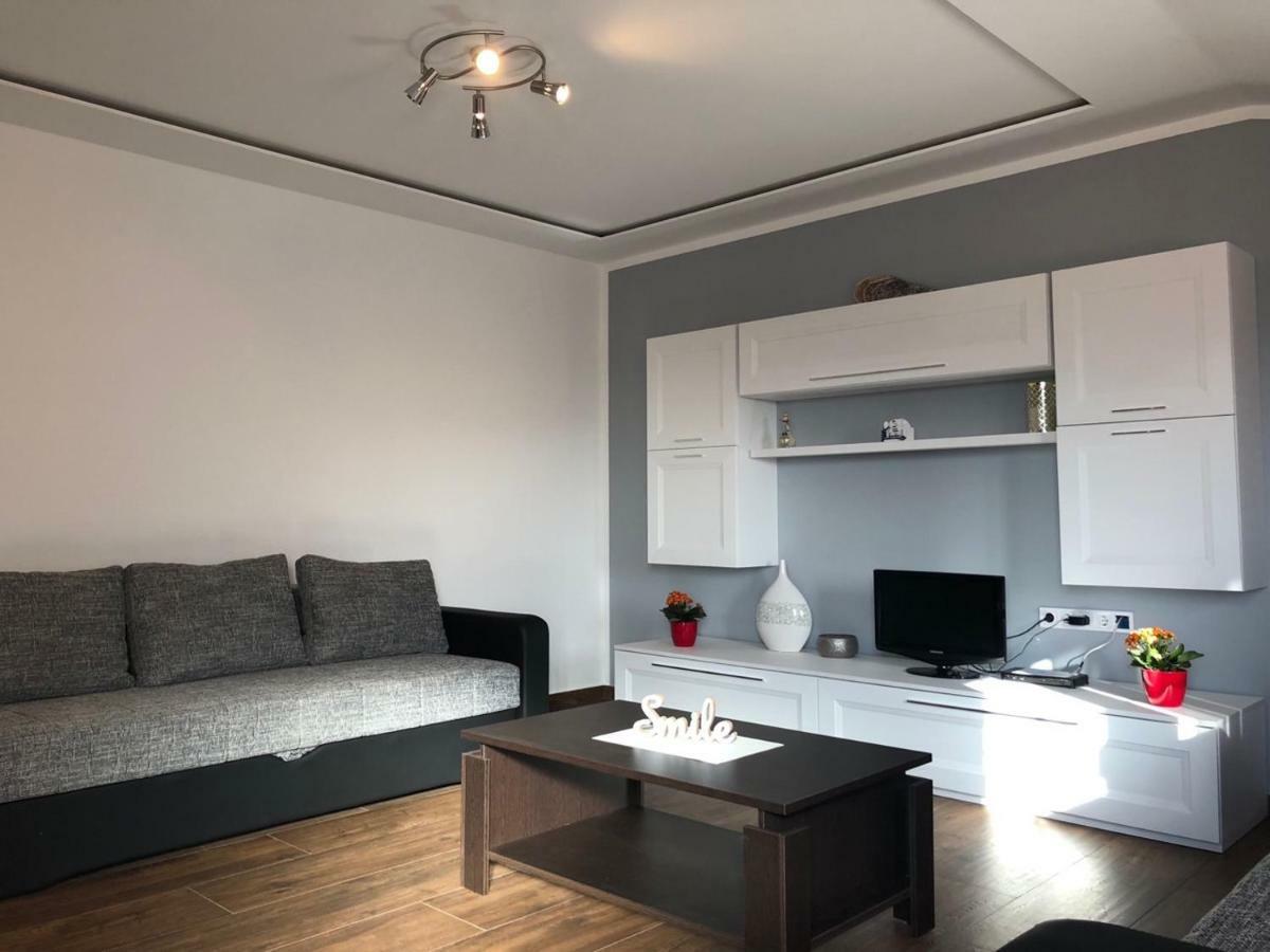 Apartment Jopa Шибеник Екстер'єр фото