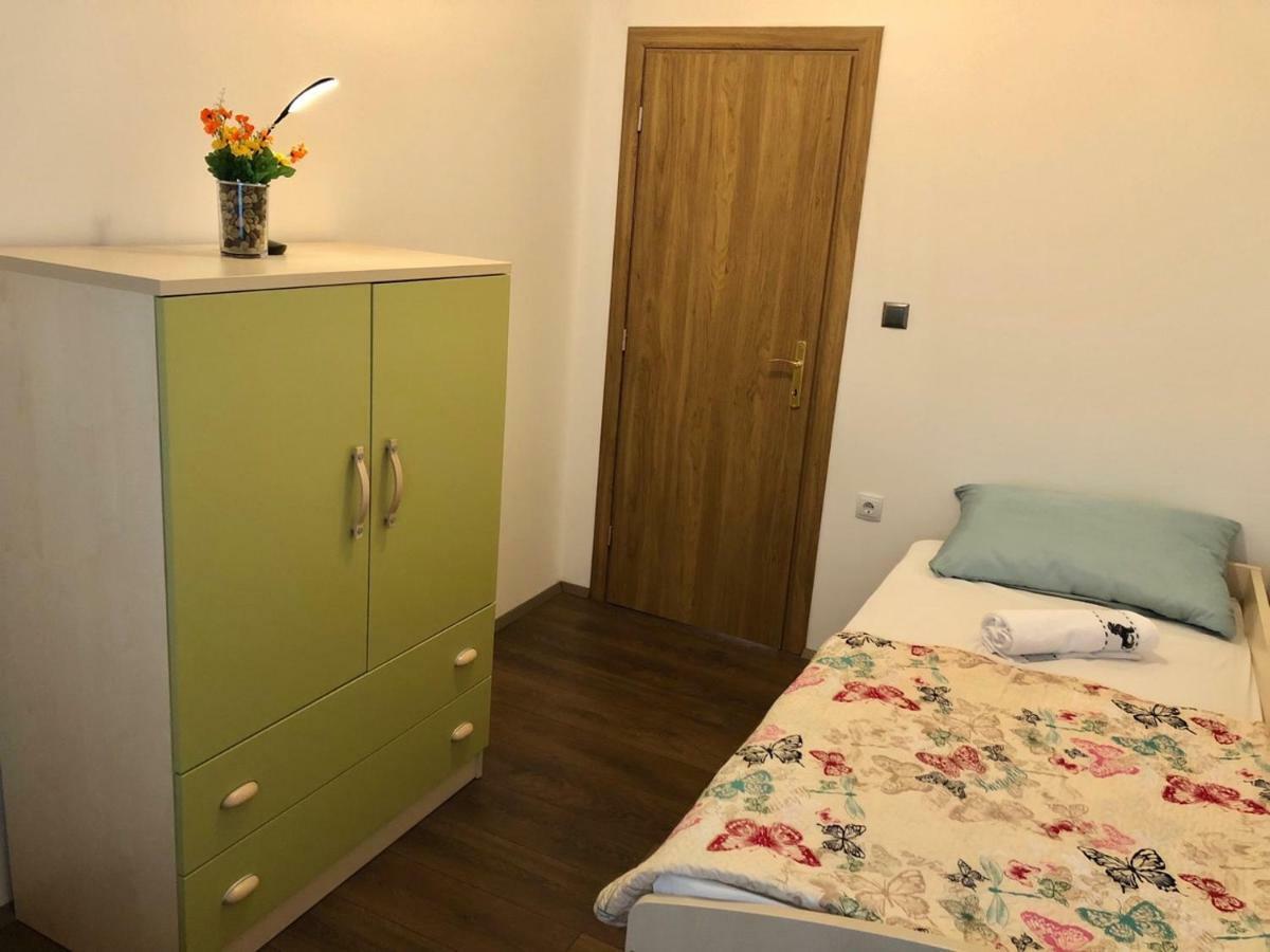 Apartment Jopa Шибеник Екстер'єр фото