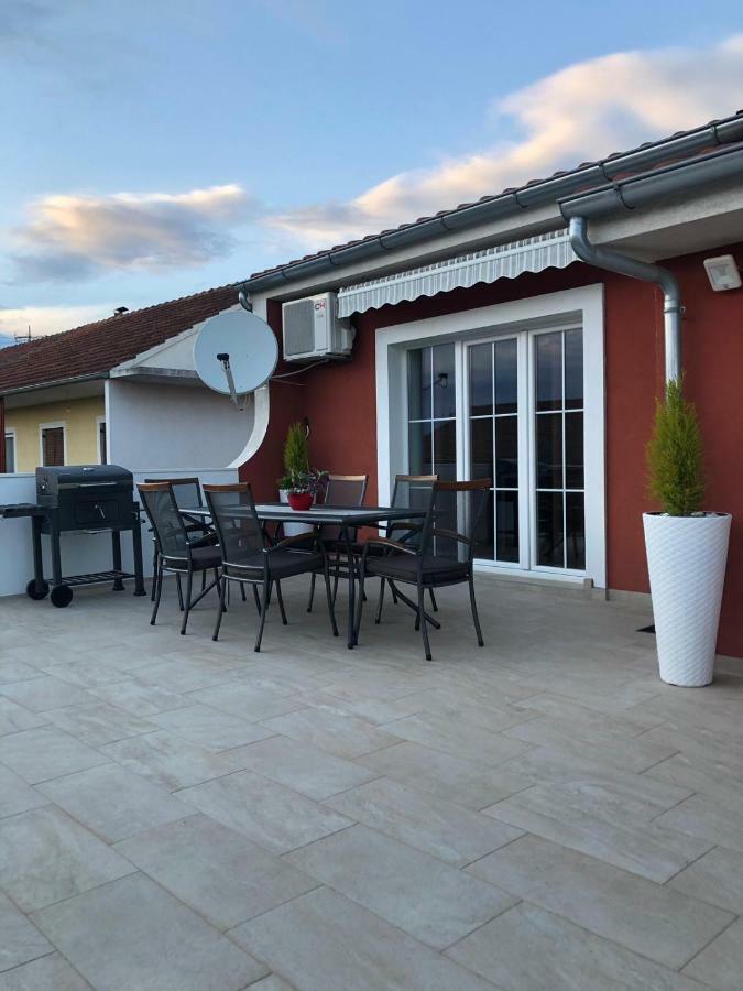 Apartment Jopa Шибеник Екстер'єр фото